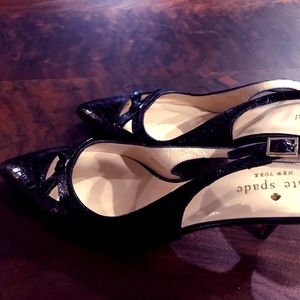 Kate Spade Black Crocodile Leather w/ Bow size 6